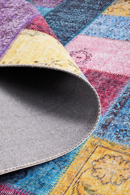 Illusions Multi Rug 320 x 230 CM