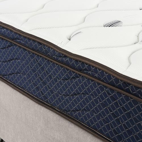 Elements Mattress Medium